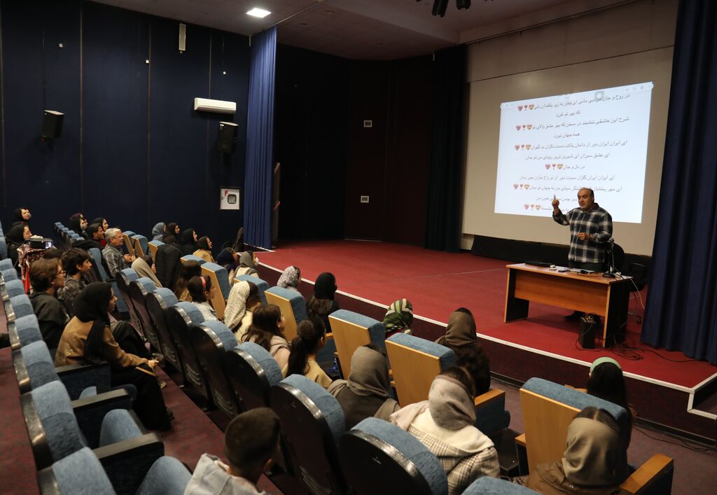 از جادوی صدا تا راز موفقیت گروه های سرود