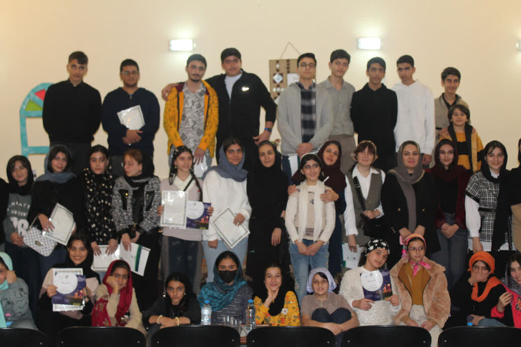 تجلیل از کتاب‌خوانان کودک و نوجوان در ویژه‌برنامه مشترک مراکز مهاباد