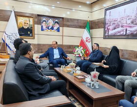 دیدار معاون توسعه و مدیریت منابع کانون با فرماندار عسلویه و بخشدار چاه مبارک