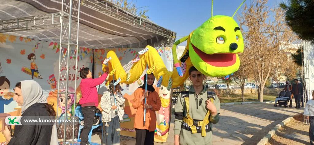 احیای بازیهای بومی و محلی کانون همدان در جشن برگریزان