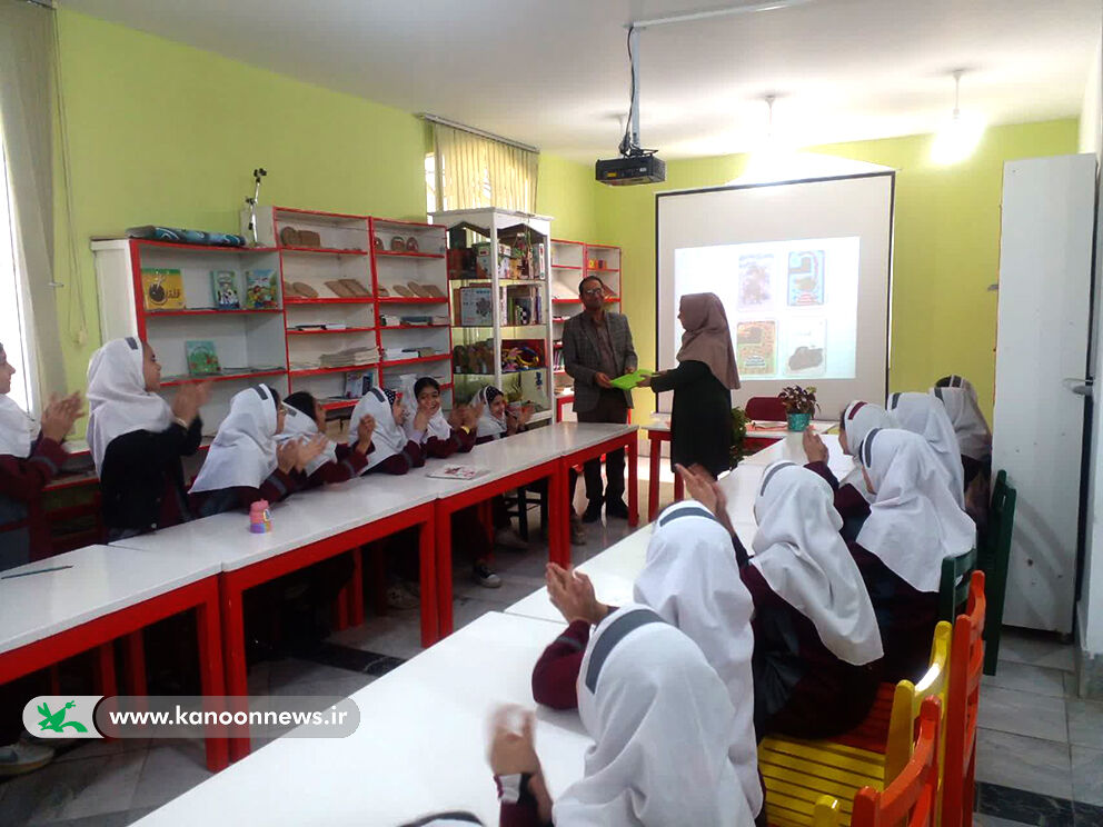 دیدار با شاعر و نویسنده کودک و نوجوان در لرستان