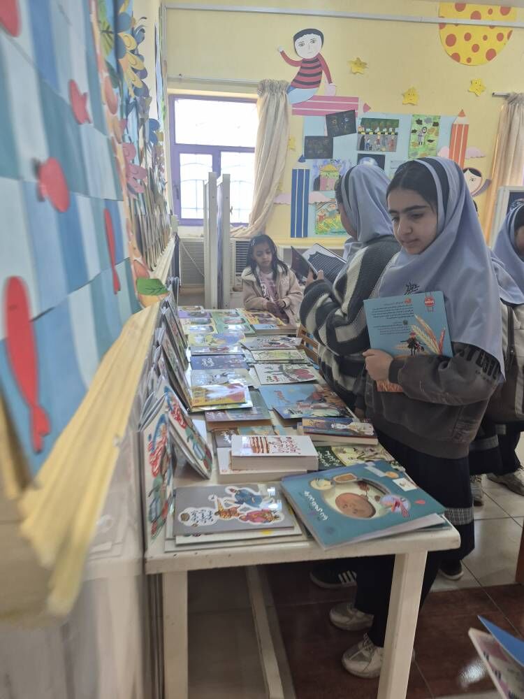 کارگاه قصهگویی کانون مرکز لامرد با حضور ۱۰۰ دانشآموز برگزار شد