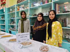 کارگاه شیرینی‌های محلی کودک و مادر در مرکز سیراف