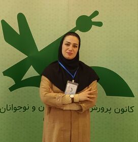 مربی ادبی کانون پرورش فکری استان تهران نفر دوم بخش شعر جشنواره ملی از ایده تا اجرا شد.