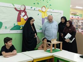 بازدید معاون فرهنگی کانون از مرکز فراگیر بندرعباس