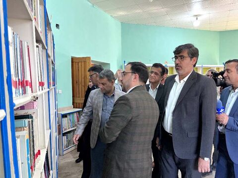 آیین گشایش سالن سینما کانون در مرکز ابوموسی