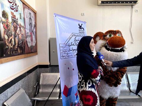 آیین گشایش سالن سینما کانون در مرکز ابوموسی