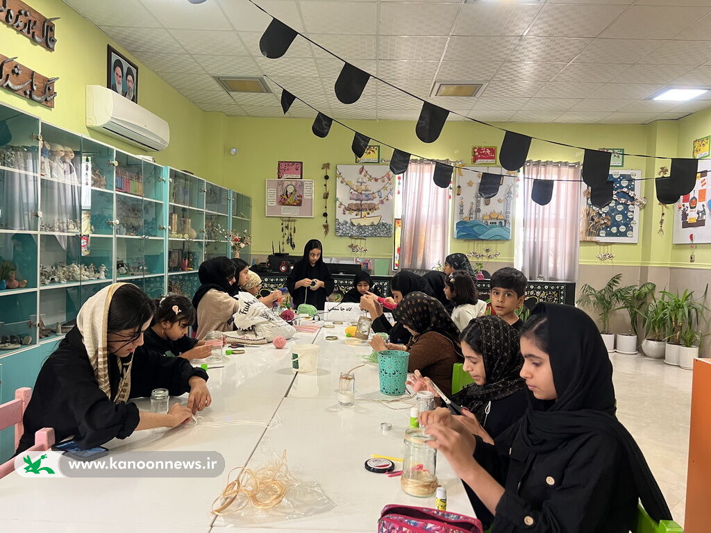 ویژه‌برنامه‌های ایام فاطمیه در مراکز کانون استان بوشهر برگزار شد