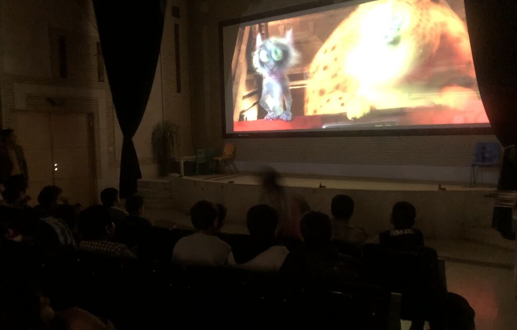 انیمیشن سینمایی یوز در مرکز شماره ۱ صحنه به نمایش درآمد