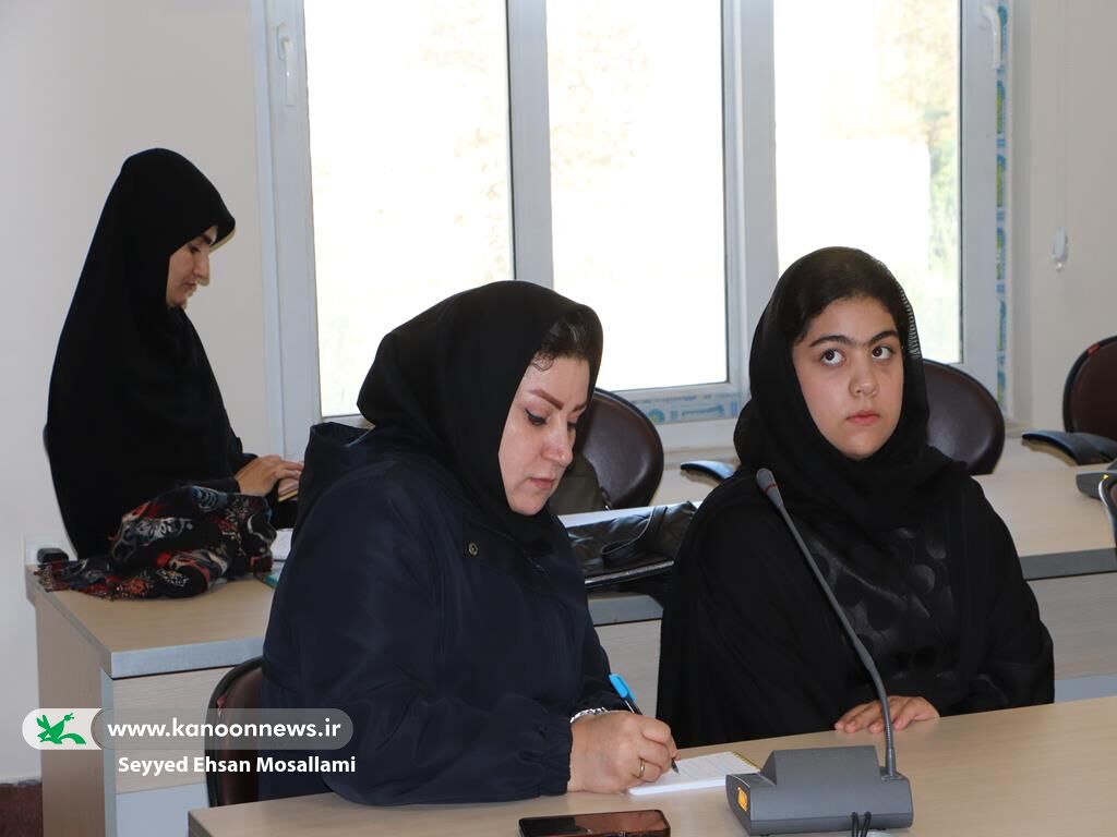 نقش «هندسه‌ی اجرا» در قصه‌گویی برای مربیان گلستانی تدریس شد