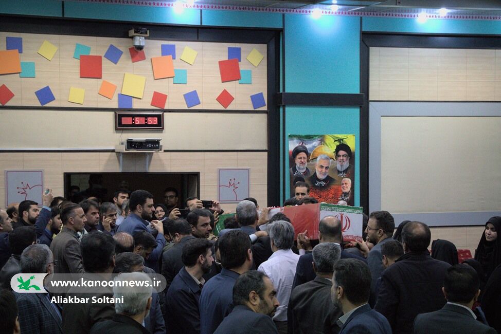 حضور شهید گمنام در اداره‌کل کانون لستان کرمان