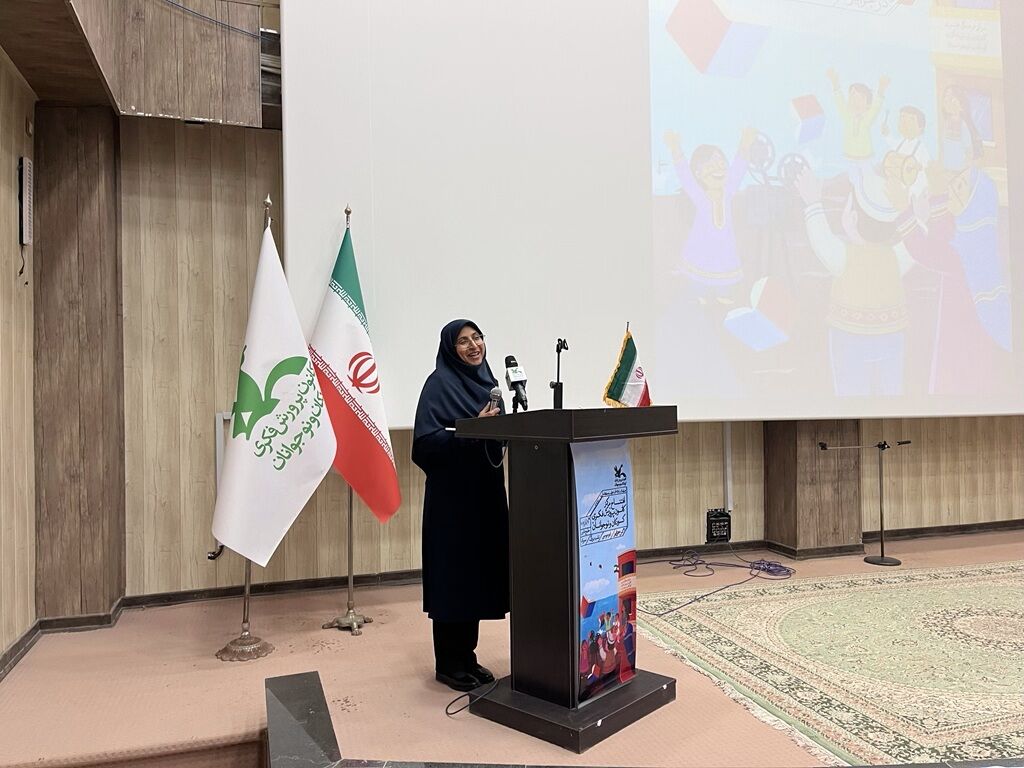 زیست در مرزگاهها بزرگترین حفاظت از مرزهای ایران است/ تمرکز ویژه بر دسترسی کودکان و نوجوانان جزایر به امکانات فرهنگی