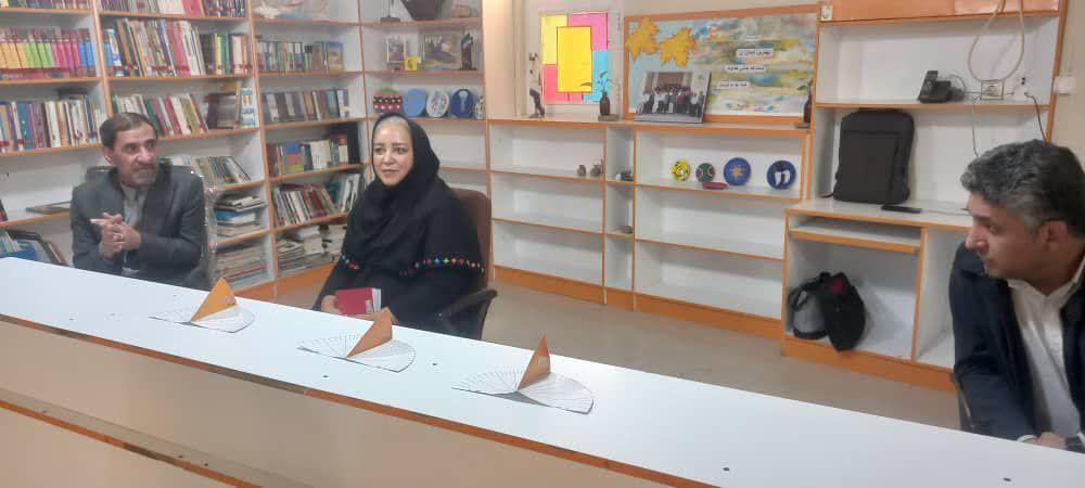 بازدید مدیران کل حراست ، کانون زبان و کانون علوم و فناوریهای نوین ایران از مرکز قشم