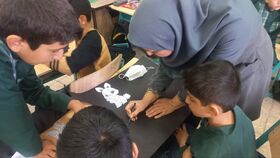 کارگاه ‌نمایش سایه‌ای کانون شماره ۲ دامغان برای اعضای طرح کانون مدرسه