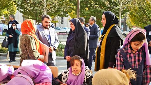 آیین گشایش جشنواره‌ی برگ‌ریزان پاییزی کانون استان اصفهان به روایت تصویر