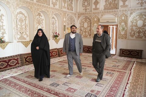 آیین افتتاح دبیرخانه‌ی بیست‌وهفتنین جشنواره‌ بین‌المللی قصه‌گویی در خانه‌ی مشروطیت اصفهان به روایت تصویر