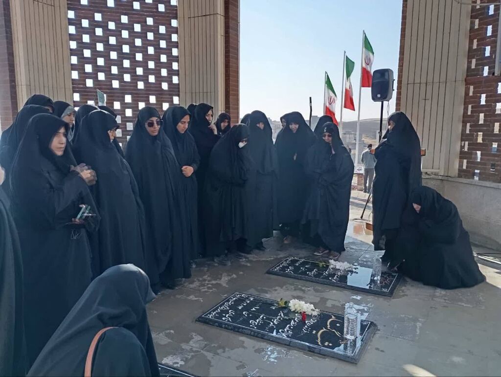 ویژه برنامههای بزرگداشت هفته بسیج در مراکز کانون آذربایجان شرقی