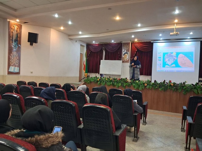 نشستهای تخصصی قصهگویی مربیان کانون با مربیان پیش دبستانی نواحی ششگانه آموزش و پرورش اصفهان