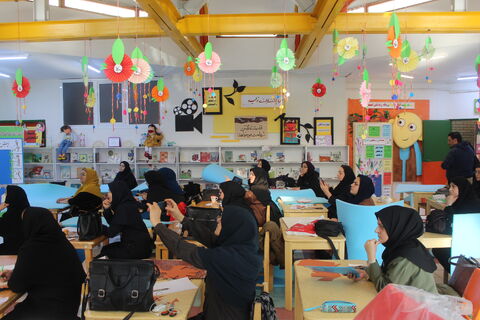 برگزاری دوره آموزشی کارگاه و نمایش عروسکی و ساخت عروسک  ویژه مربیان مسئول مراکز فرهنگی و مربیان امور فرهنگی هنری و ادبی مراکز استان آذربایجان شرقی اذر ماه 1404