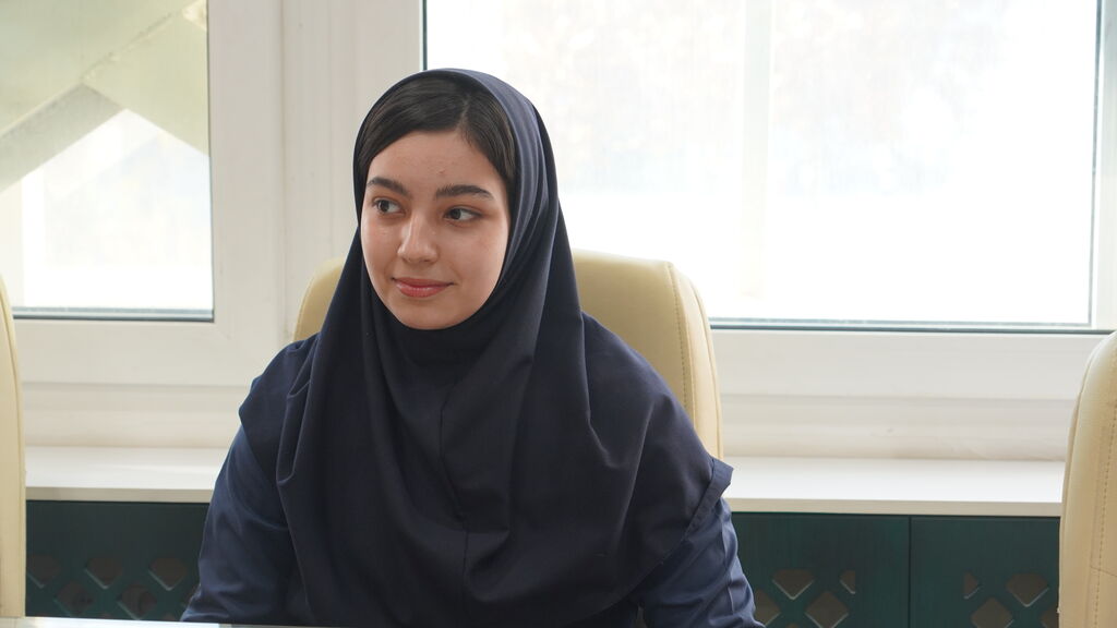 تقدیر از عضو هنرمند و نوجوان باشگاه تصویرگری استان