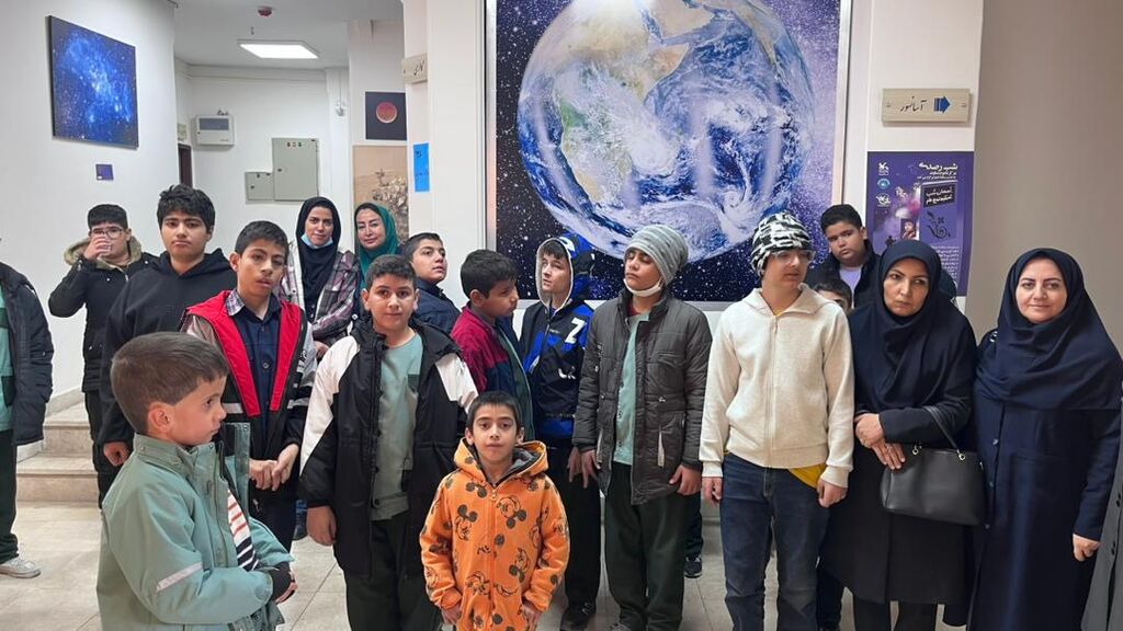 ویژهبرنامه بزرگداشت روز معلولان در کانون پرورش فکری کودکان و نوجوانان دماوند برگزار شد