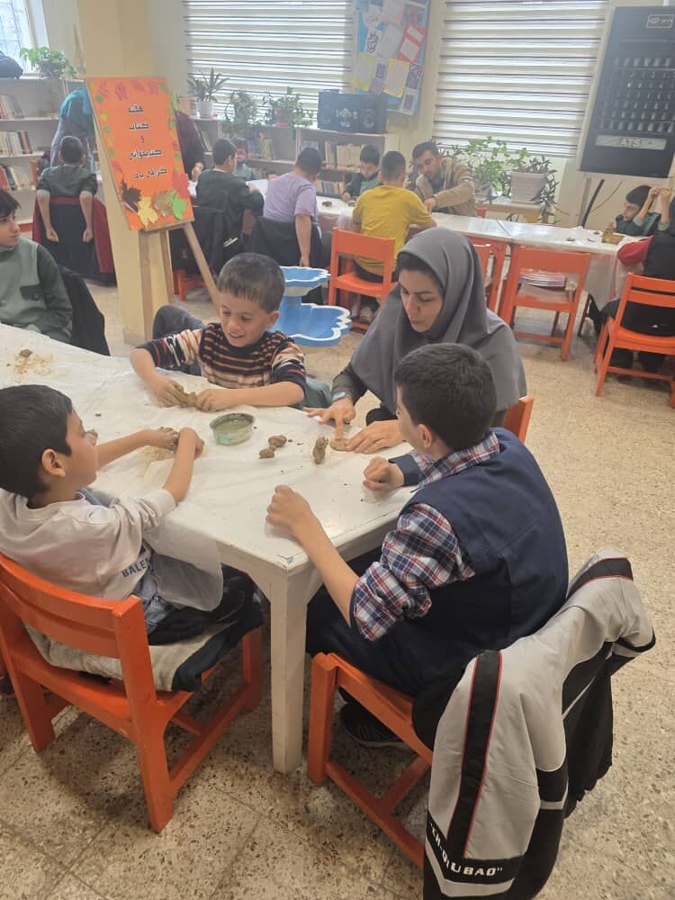 ویژه‌برنامه بزرگداشت روز معلولان در کانون پرورش فکری کودکان و نوجوانان دماوند برگزار شد