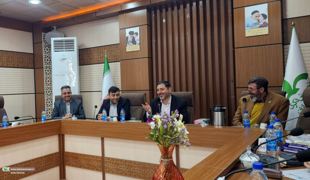 گردهمایی کارشناسان، مسئولین و مربیان کانون قم با حضور مدیرکل، مسئولان استانی و مهمانان ویژه