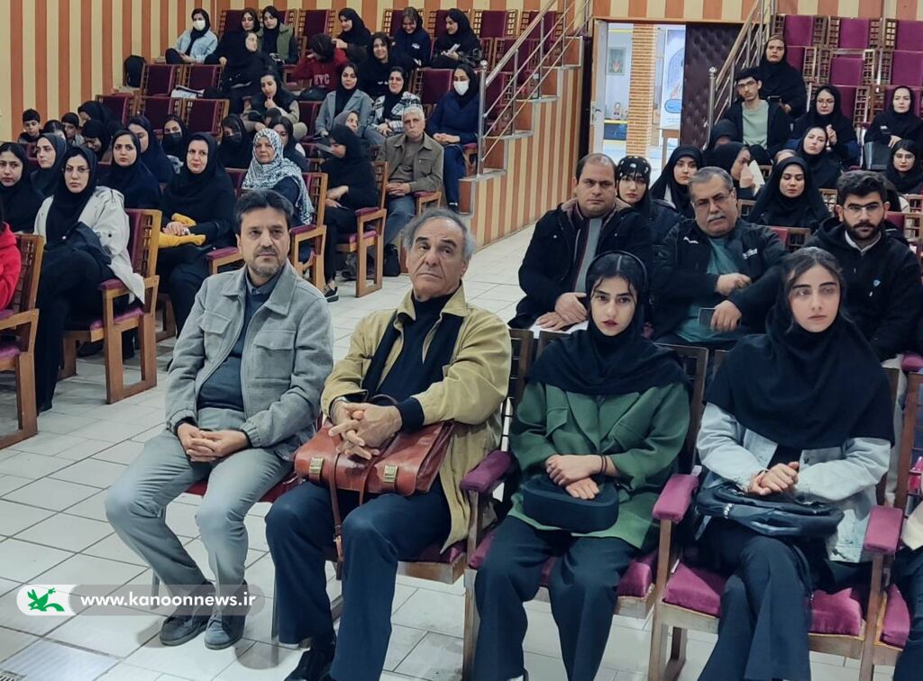 کارگاه قصه‌گویی کانون پرورش فکری کودکان و نوجوانان استان کردستان با حضور دکتر قطب‌الدین صادقی