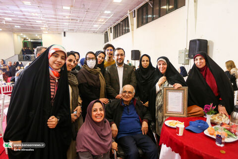 رونمایی از نشان ۶۰ سالگی کانون پرورش فکری