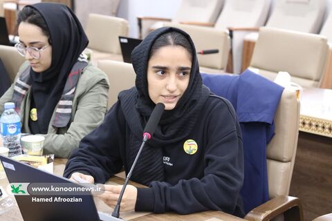 نشست صمیمانه نوجوانان فعال کانون مازندران با دکتر یونسی استاندار مازندران