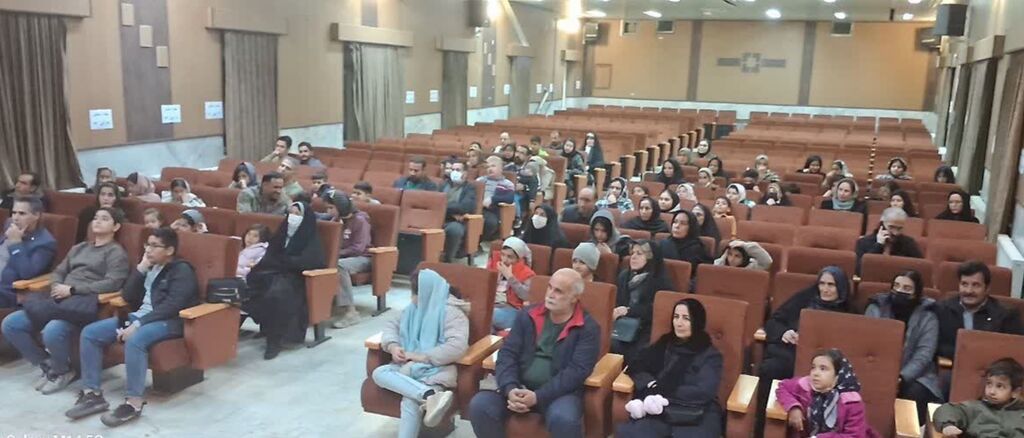 برگزاری کارگاه نجوم و رصد ماه در پژوشکده خوارزمی کنگاور