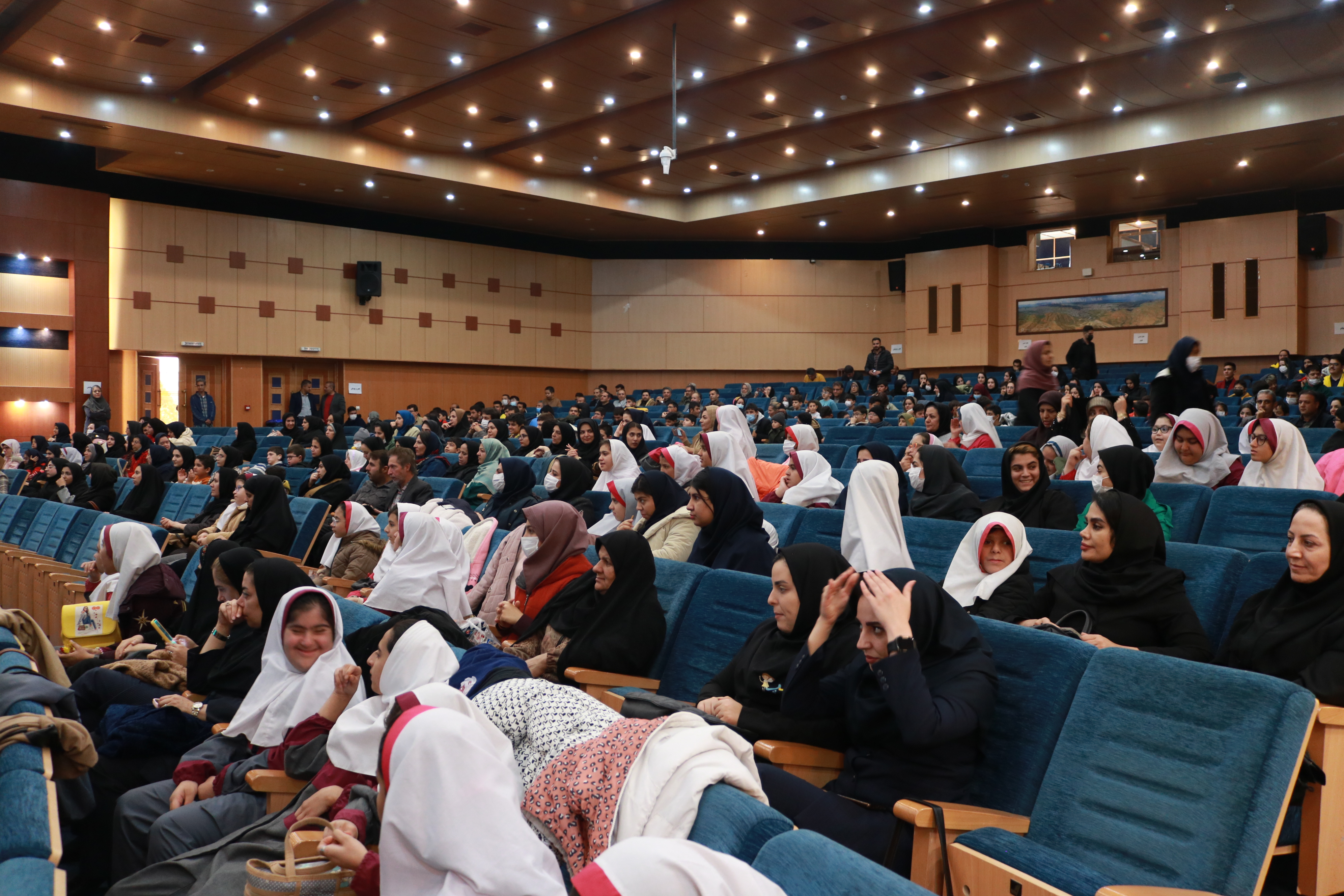 گرامیداشت روز جهانی معلولان در استان مرکزی