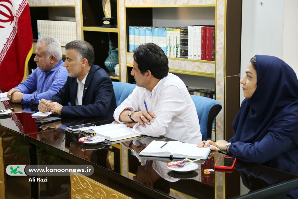 شورای فرهنگی کانون استان بوشهر با محوریت برنامه‌ریزی جشنواره بین‌المللی قصه‌گویی برگزار شد