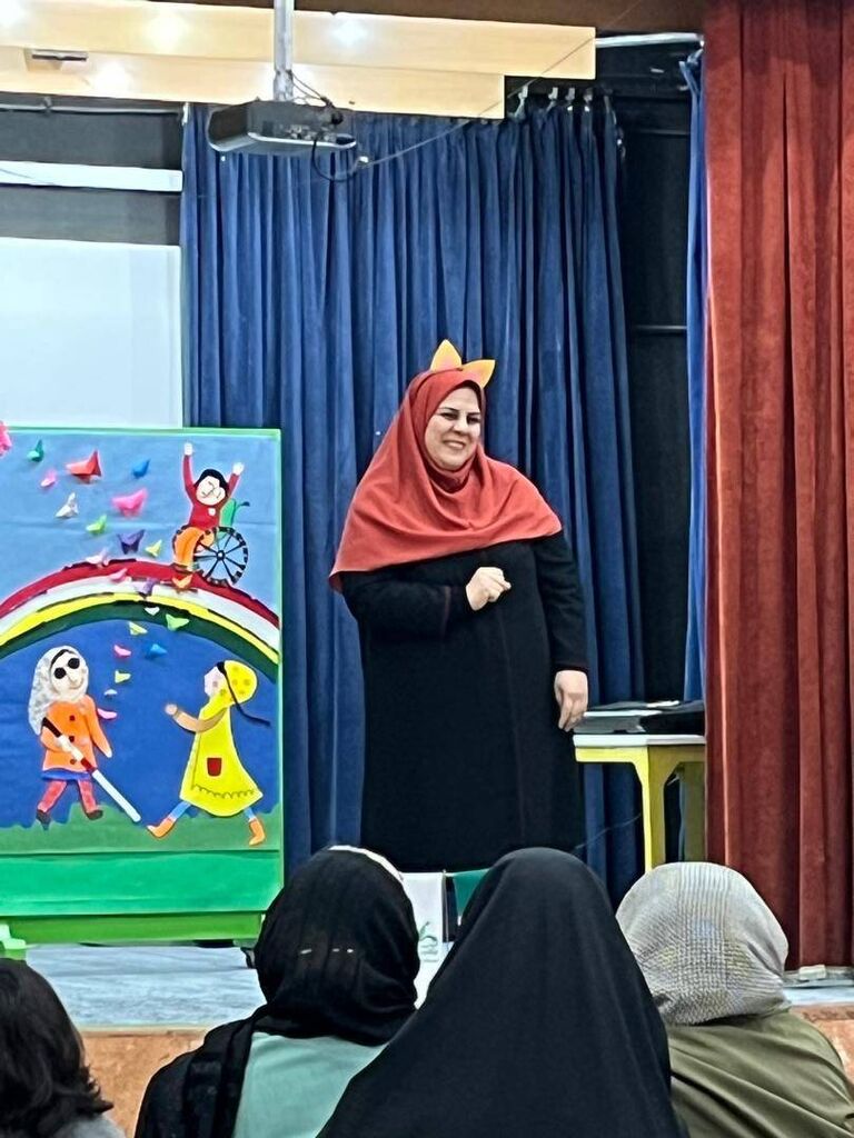 در مرکز ۴۰ «ستارهها درخشانتر از همیشه» بود