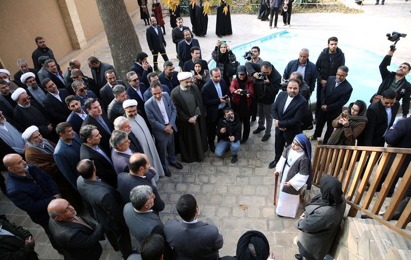 هفته فرهنگی خمین_مرکزی برپایی غرفههای فرهنگی هنری کانون پرورش فکری در خانه تاریخی امام خمینی