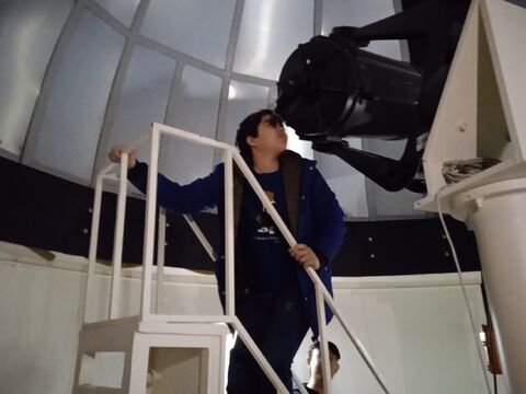 بازدید اعضای باشگاه نجوم و رصدخانه کانون از رصدخانه دانشگاه فردوسی مشهد