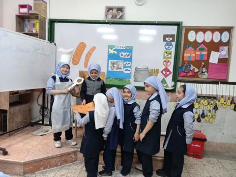 معرفی مشاغل در مرکز فرهنگی شماره 1 مشهد