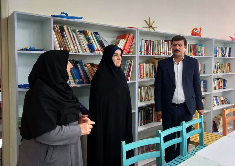 بازدید معاون فرمانداری الشتر لرستان ازمراکز کانون پرورش فکری
