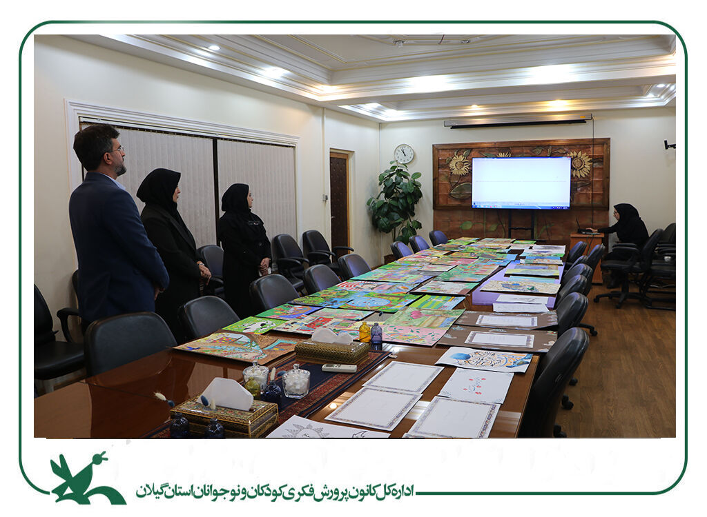 ۱۴۰ اثر از گیلان به دهمین دوسالانه هنرهای تجسمی «ایرانِ من» ارسال شد