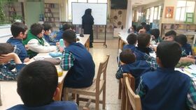 برگزاری کارگاه خوش‌نویسی در مرکز فرهنگی و هنری گرمسار با حضور دانش‌آموزان مدرسه شاهد