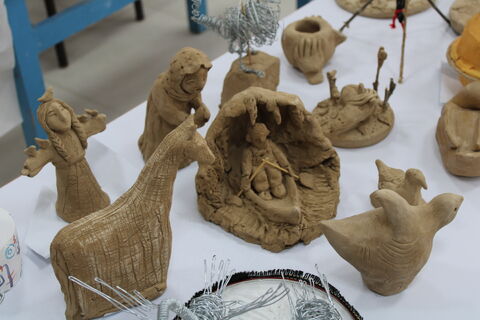 گزارش تصویری/ داوری آثار هنری دوسالانه هنرهای تجسمی در کانون همدان