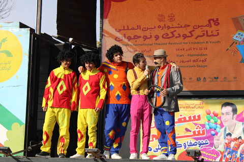 گزارش تصویری/تماشاخانه سیار کانون همدان