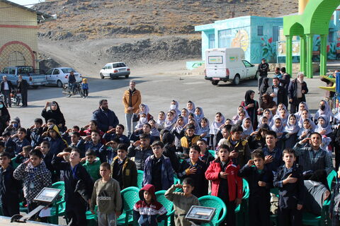 گزارش تصویری/تماشاخانه سیار کانون همدان