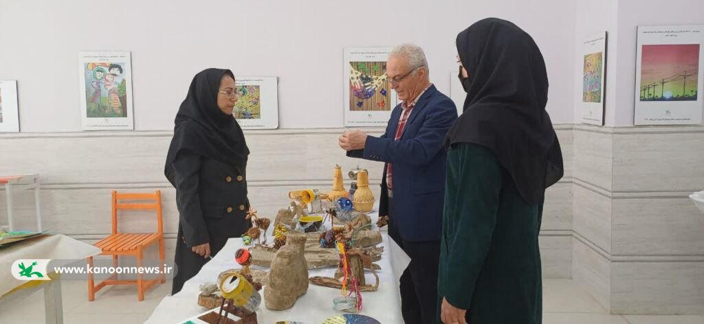 دریافت 411 اثر هنری در دهمین دوسالانه هنرهای تجسمی کانون همدان