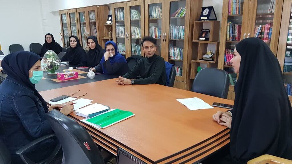 نشست هماهنگی اجرای بخش استانی جشنواره قصهگویی کانون کرمانشاه