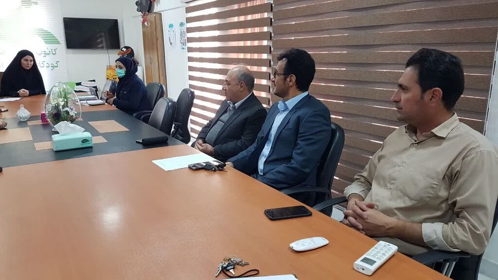 نشست هماهنگی اجرای بخش استانی جشنواره قصه‌گویی کانون کرمانشاه