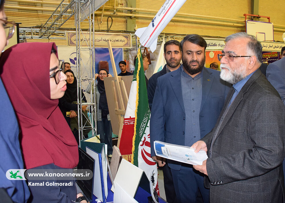 کانون پرروش فکری لرستان در نمایشگاه دستاوردهای پژوهش و فناوری استان