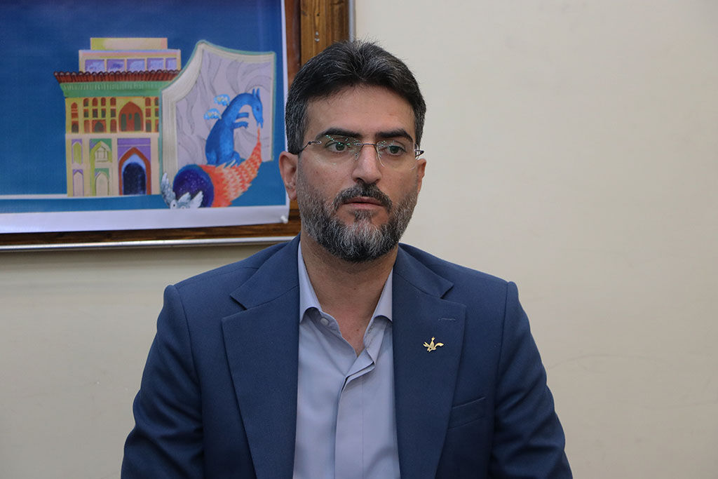 زیرساختهای فرهنگی مهمتر از توسعه سختافزاریاند / ضرورت گفتوگو با نسل جدید از مسیر قصهگویی