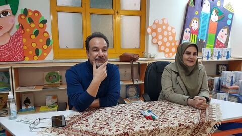 کرمانشاه.  نشست دو پنجره