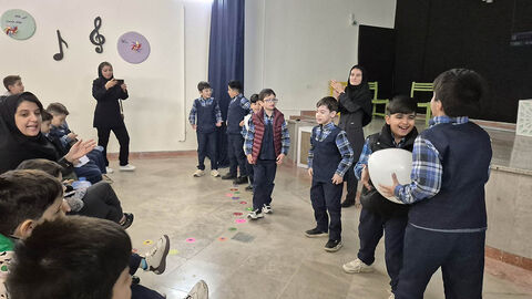 اعضا و مربیان مرکز فرهنگی‌هنری اردبیل با مشارکت فعال در رویدادهای فرهنگی و ادبی